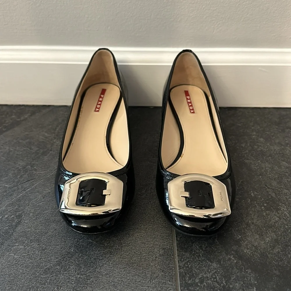 Prada heels - Picture 2 of 8